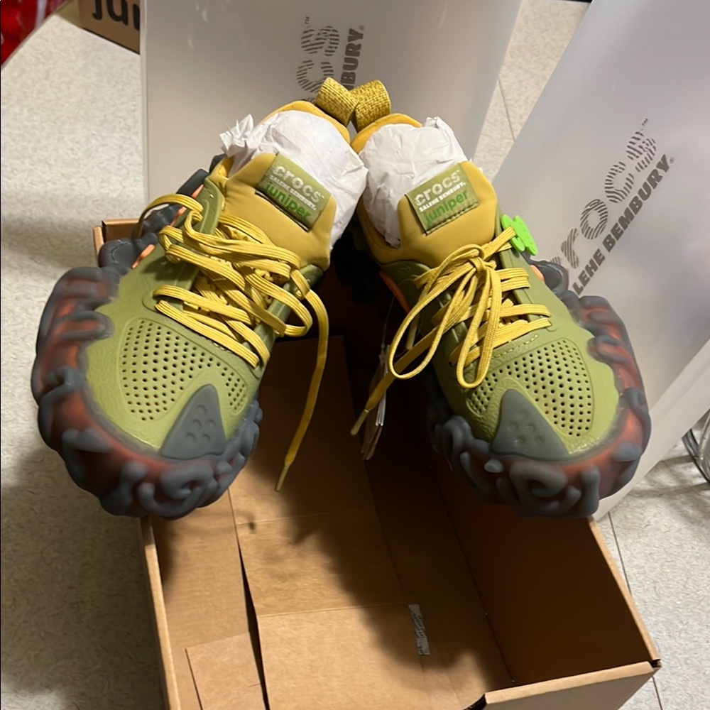 Crocs Shoes in Green and Yellow